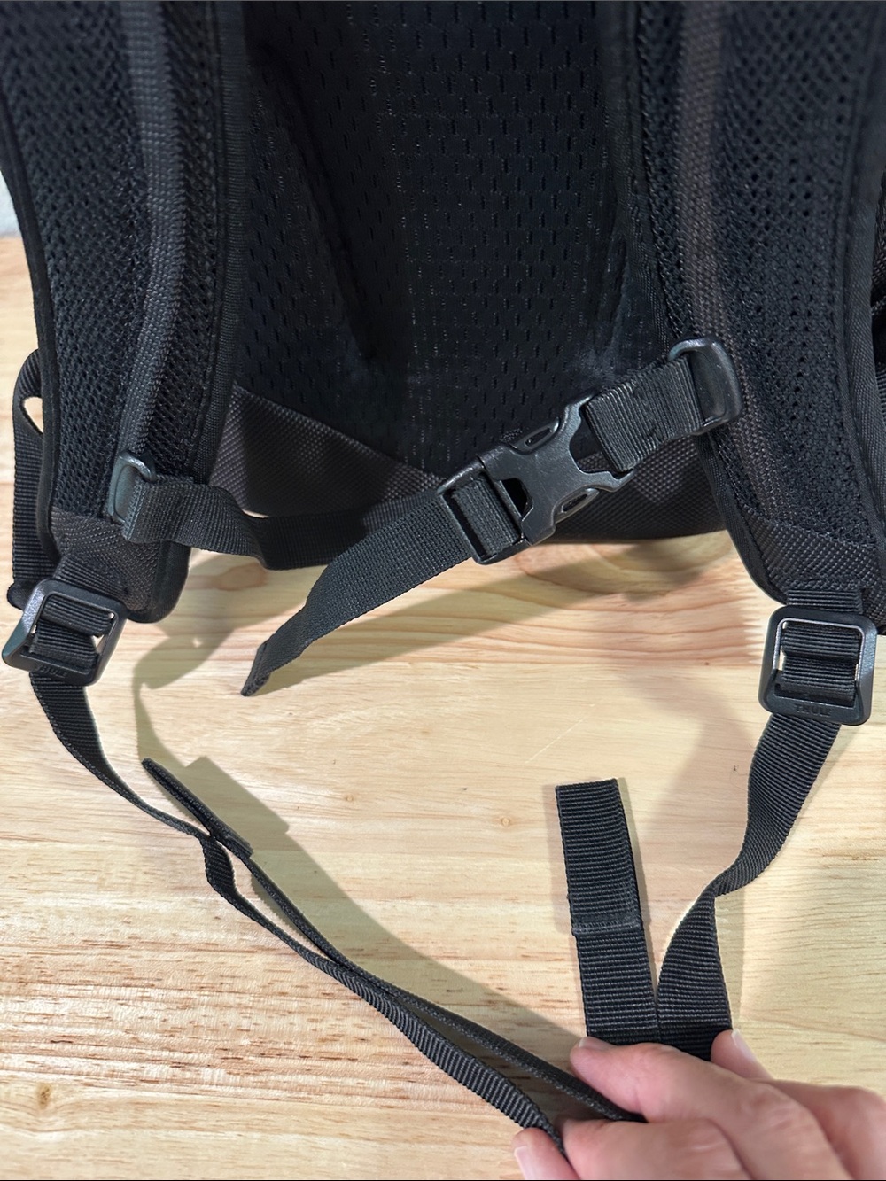 Thule Accent Backpack - Picture 7 of 16